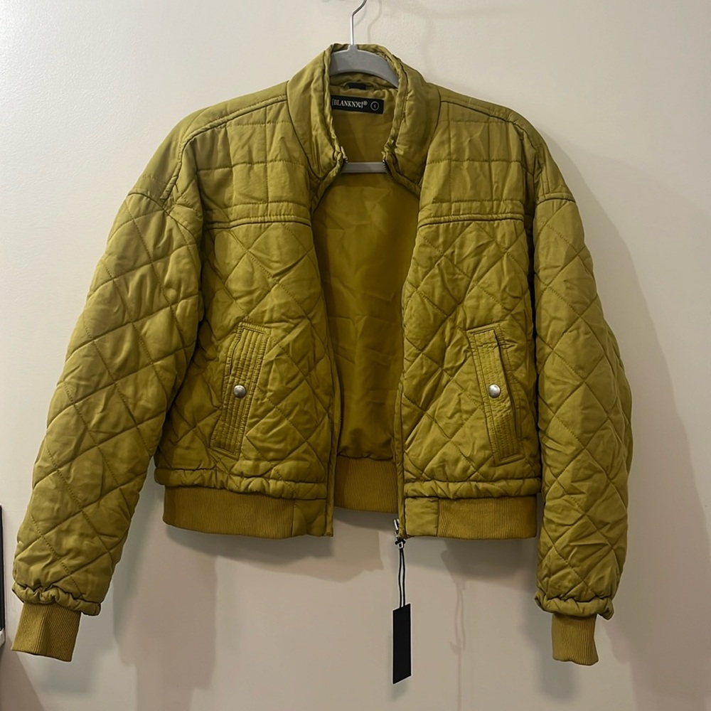 Green bomber cozy jacket